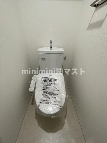 大阪市浪速区稲荷１丁目の賃貸マンションのトイレ
