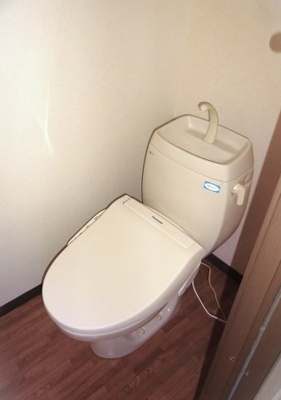 【トイレ】 | レナジア御幸Ｂ棟 | 清潔感のあるトイレです