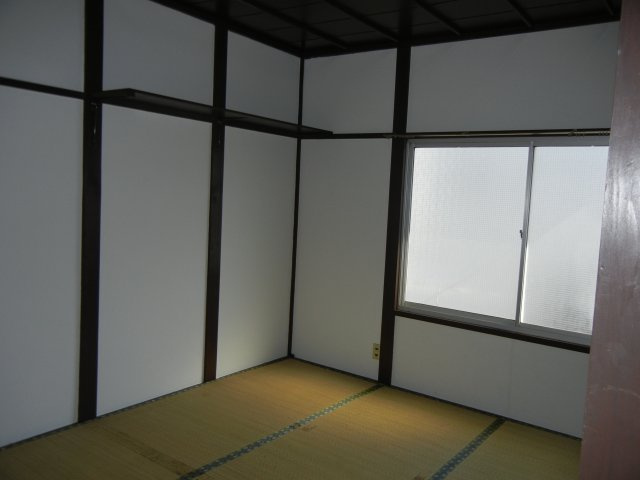 崇徳院店舗の和室