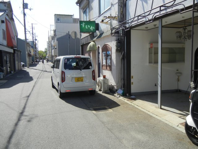 崇徳院店舗の周辺