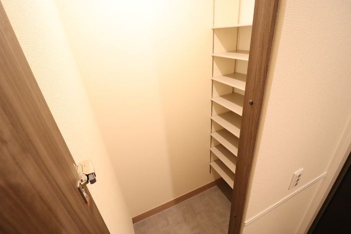 プレタクチュール中根町の収納