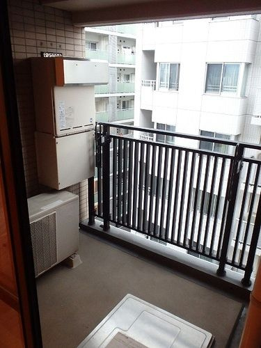 エルフコート日本橋浜町のバルコニー