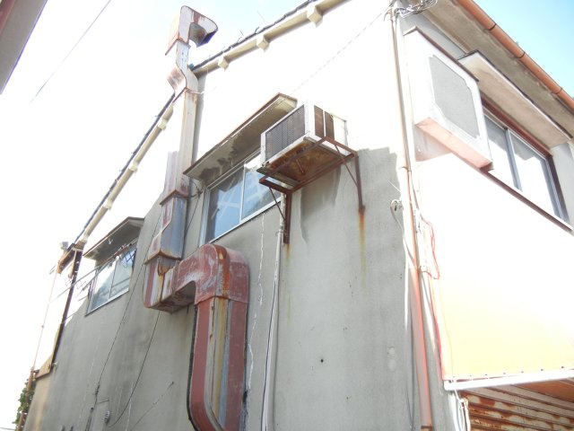 鳥飼下３丁目店舗付き住宅の外観
