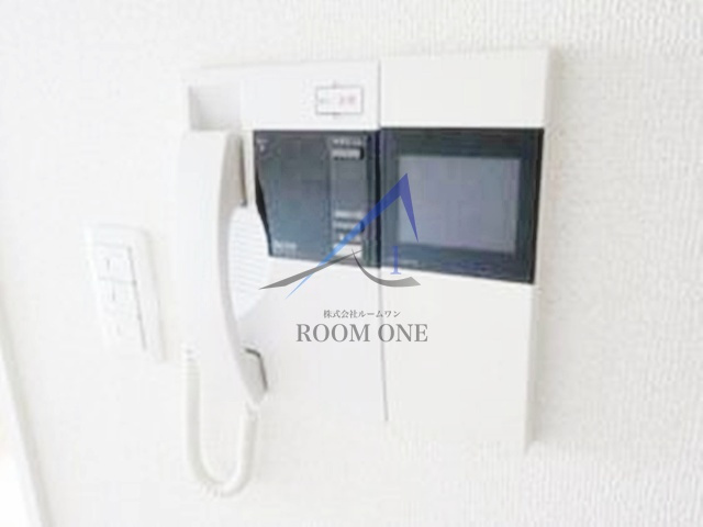 プラーティノ下丸子のセキュリティ|モニター付インターホンです。