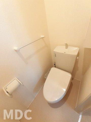 徳島市国府町南岩延のアパートのトイレ