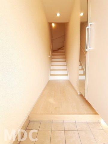 徳島市国府町南岩延のアパートの玄関