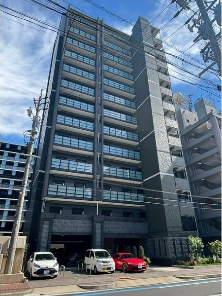 プレサンス上前津プレスの外観