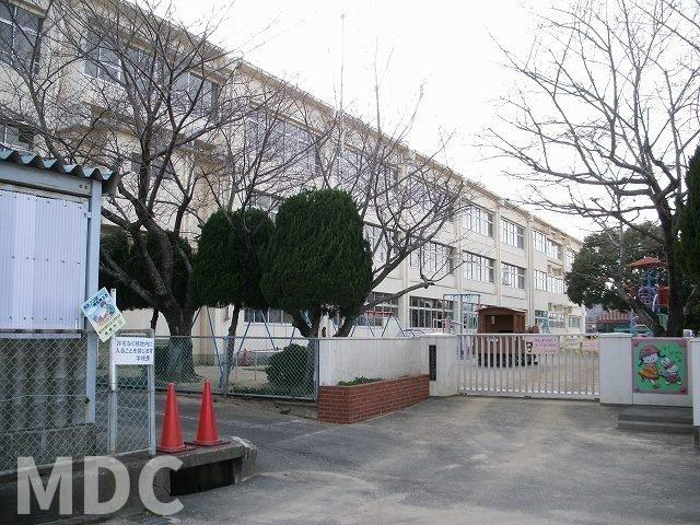 徳島市国府町中のアパートの周辺|国府幼稚園まで160m