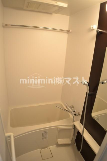 大阪市西区九条南３丁目の賃貸マンションの浴室