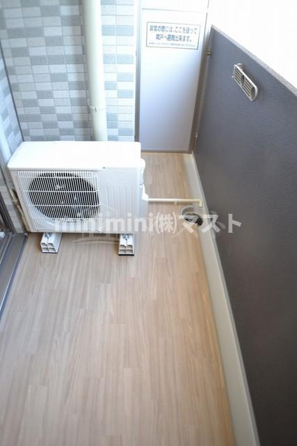 大阪市西区九条南３丁目の賃貸マンションのバルコニー