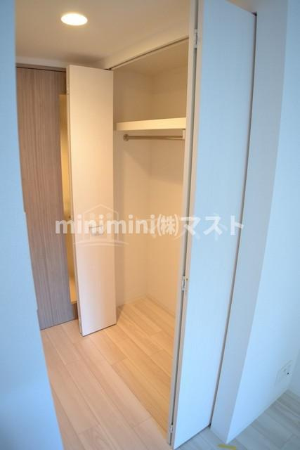 大阪市西区九条南３丁目の賃貸マンションの収納