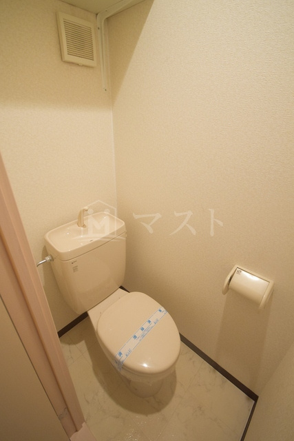 大阪市西区江之子島２丁目の賃貸マンションのトイレ