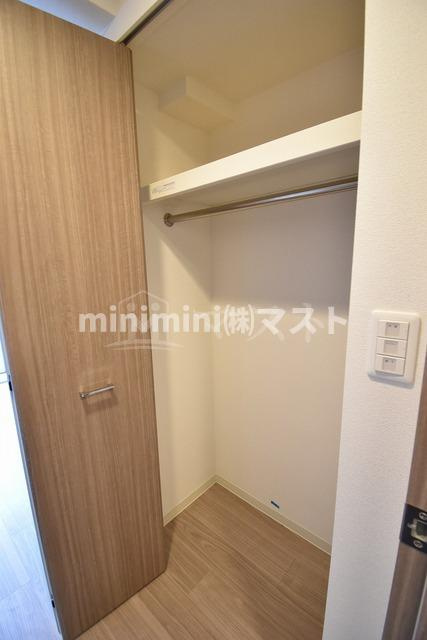 大阪市西区九条南２丁目の賃貸マンションの収納