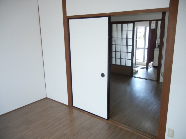 カキウチビルの内装