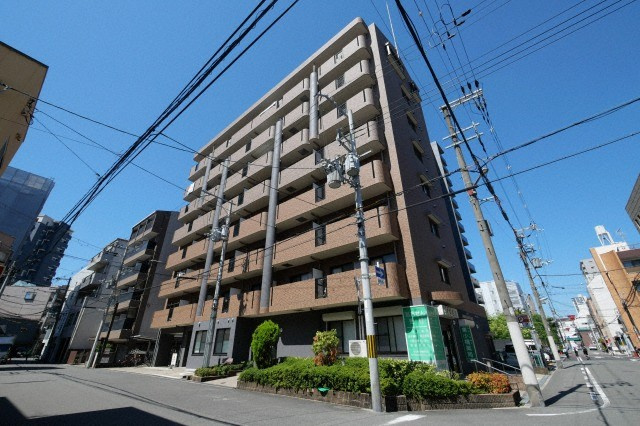 グランデカワノ玉造の外観