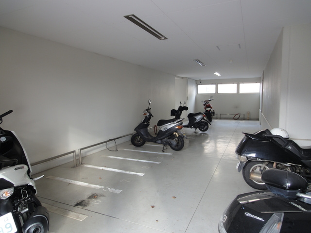 ★バイク置場★
