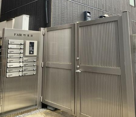 ＦＡＩＲ町屋Ⅱのエントランス