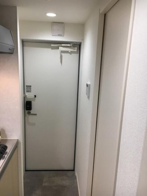 グローベルメゾン綾瀬の玄関