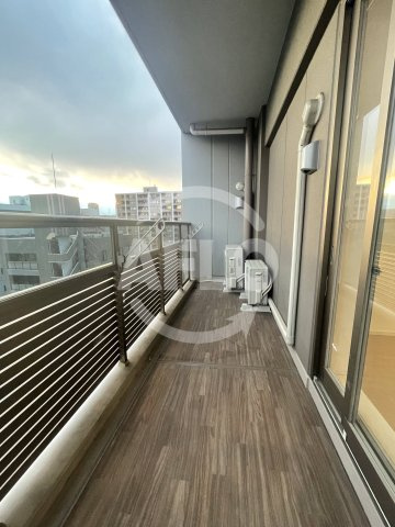プレミストタワー大阪新町ローレルコート　堀江小学校区のバルコニー|プレミストタワー大阪新町ローレルコート　バルコニー