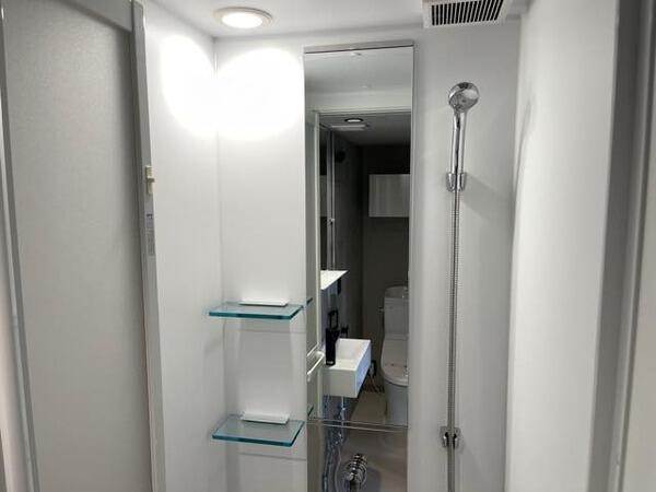 ＣＯＣＯＣＵＢＥ　ＯＹＡＭＡのシャワールーム