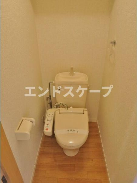 ファミーユBのトイレ|高崎、前橋のお部屋探しはエンドスケープまで！お客様の理想お聞かせ下さい♪