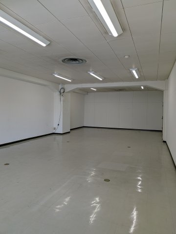 東海建物西本町ビルの内装