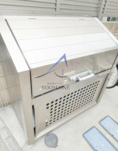 ルミエール池袋のその他共用部分|敷地内ごみ置き場です。