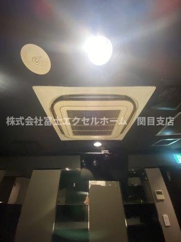 守口市河原町の店舗一部の設備