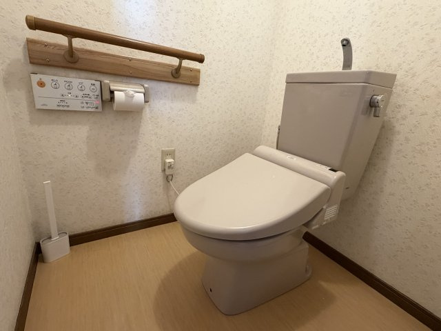 天城通2丁目中古戸建のトイレ|綺麗にご使用されています。