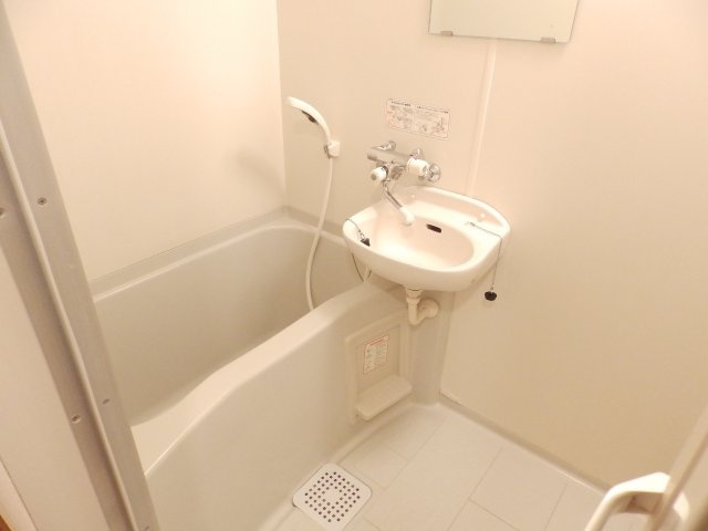 パレユート阪急六甲の浴室