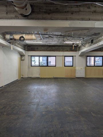 東海建物西本町ビルの内装
