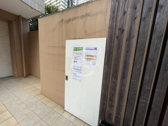 ジラソーレ本町通のその他共用部分|ジラソーレ本町通　ごみ置き場