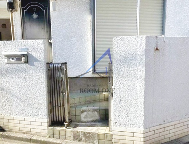志茂3丁目戸建のエントランス|エントランスです。