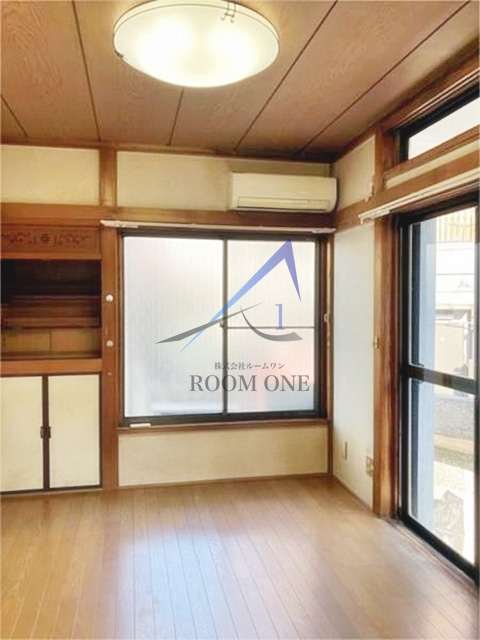志茂3丁目戸建の居間・リビング|洋室のお部屋です。