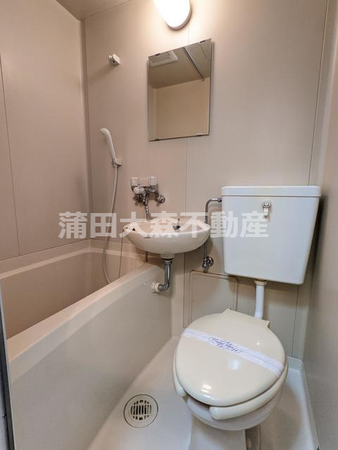 エクセレント蒲田の浴室