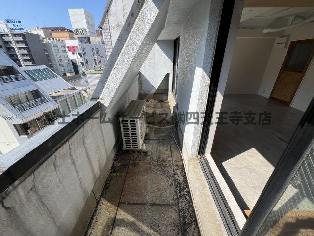 大阪市中央区南船場４丁目の店舗事務所のバルコニー