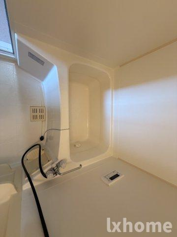 ショーシコン壱番館の浴室