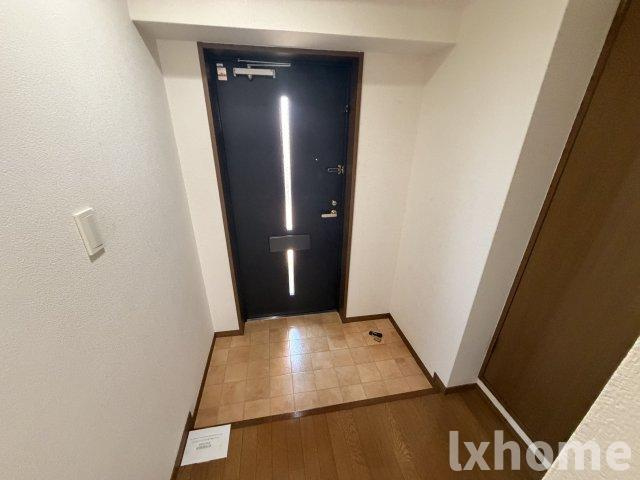 ショーシコン壱番館の玄関