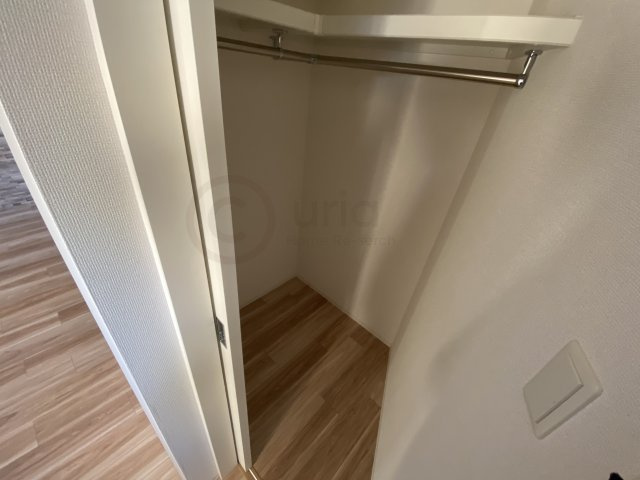 神戸市中央区海岸通４丁目の賃貸マンションの収納