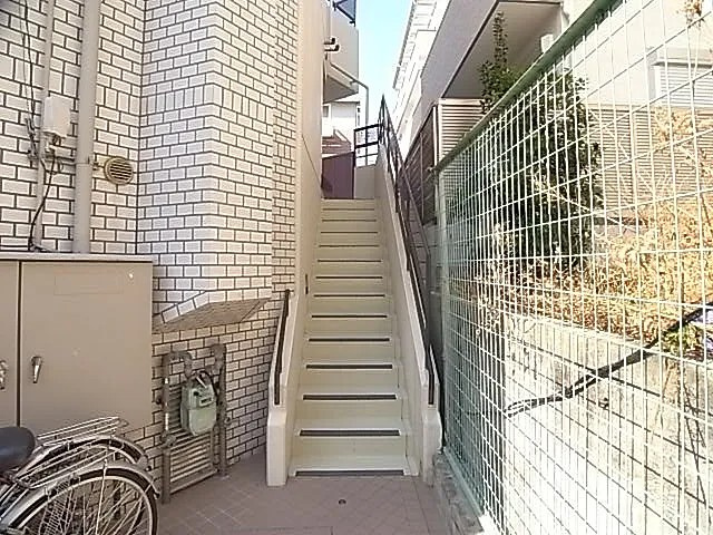 ジョイライフ六甲のエントランス
