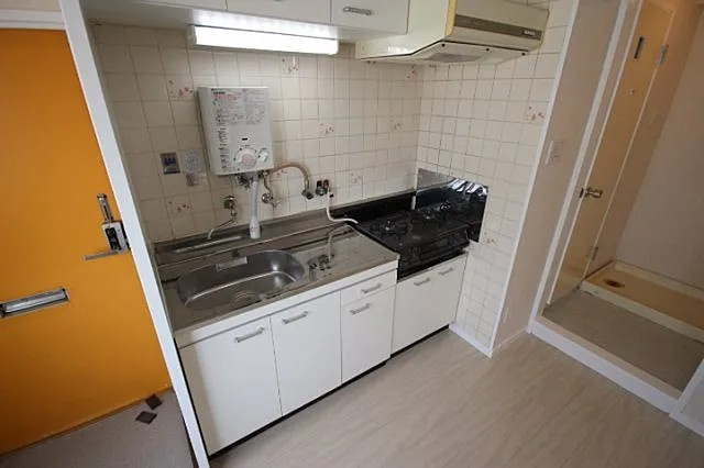 神戸市灘区倉石通５丁目の賃貸マンションのキッチン