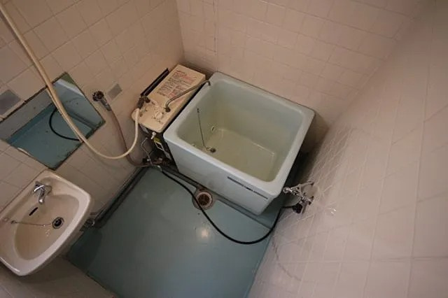 神戸市灘区倉石通５丁目の賃貸マンションの浴室