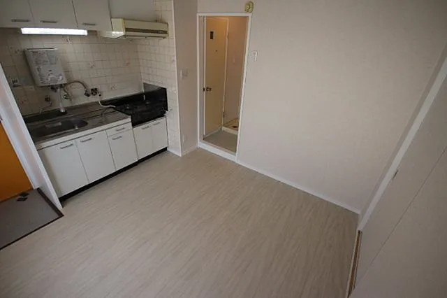 神戸市灘区倉石通５丁目の賃貸マンションのキッチン
