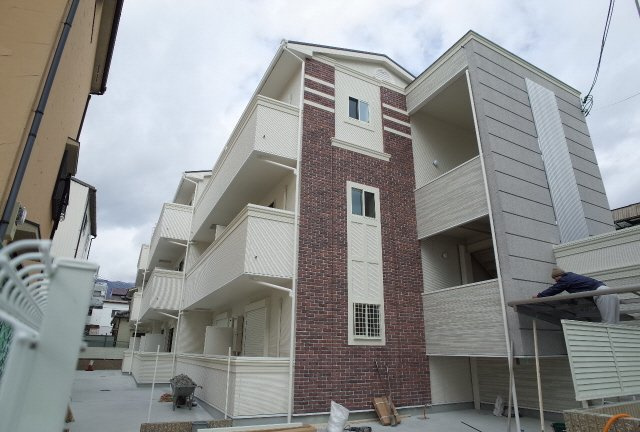 神戸市東灘区住吉宮町１丁目のアパートの外観