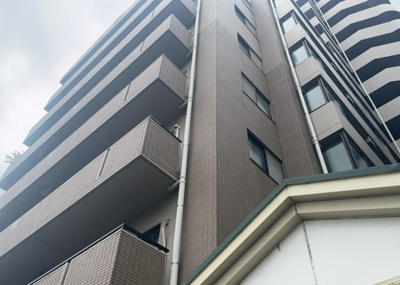 【内装】 | エクセル本厚木 | 共用部分は、一棟の建物に住む区分所有者全員が共同で所有するとし、共用部分の管理、補修などは、区分所有者で形成される管理組合が行います。個人の判断で勝手に変更することはできませんので覚えておきましょう。