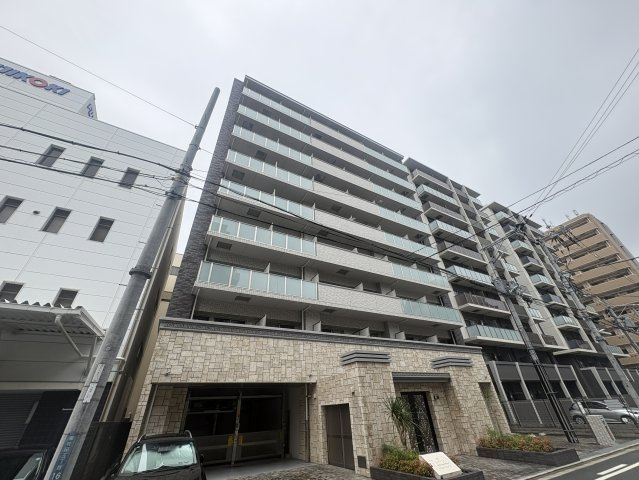 プレジオ江坂SOUTHの外観