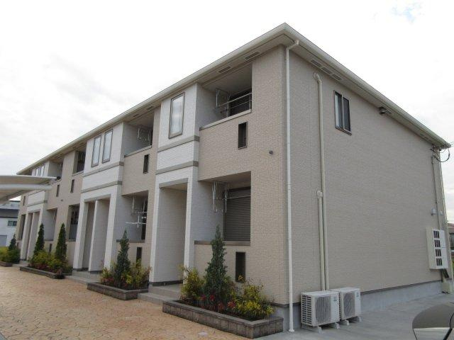 シャルマンの外観