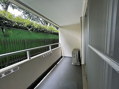 ハイツ東戸塚Ⅱ　Ｂ棟 Bのバルコニー