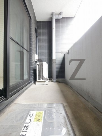 グランドガーラ桜木町駅前のバルコニー
