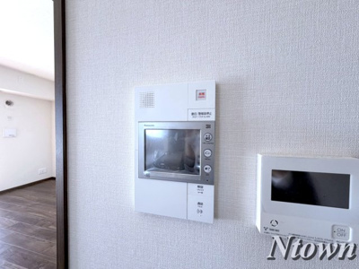 【セキュリティ】 | プレサンス　ロジェ　金山セリエ | モニター付きインターフォンです。